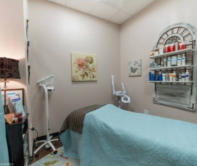 59557_363152243787942_1866595303_n